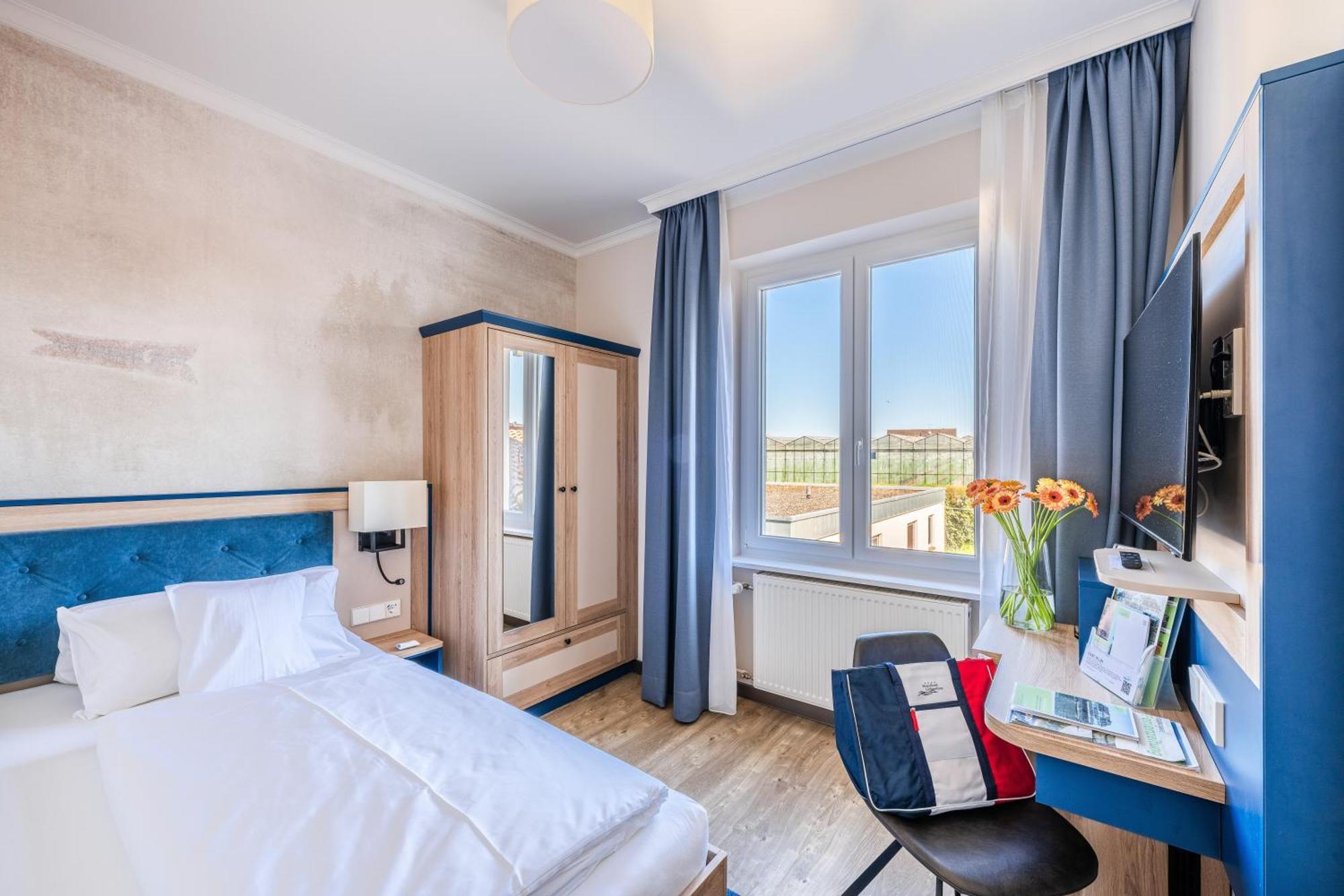 Strandhotel Loechnerhaus Reichenau Luaran gambar